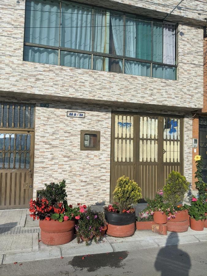 Hostel Casa Alb Богота Екстер'єр фото
