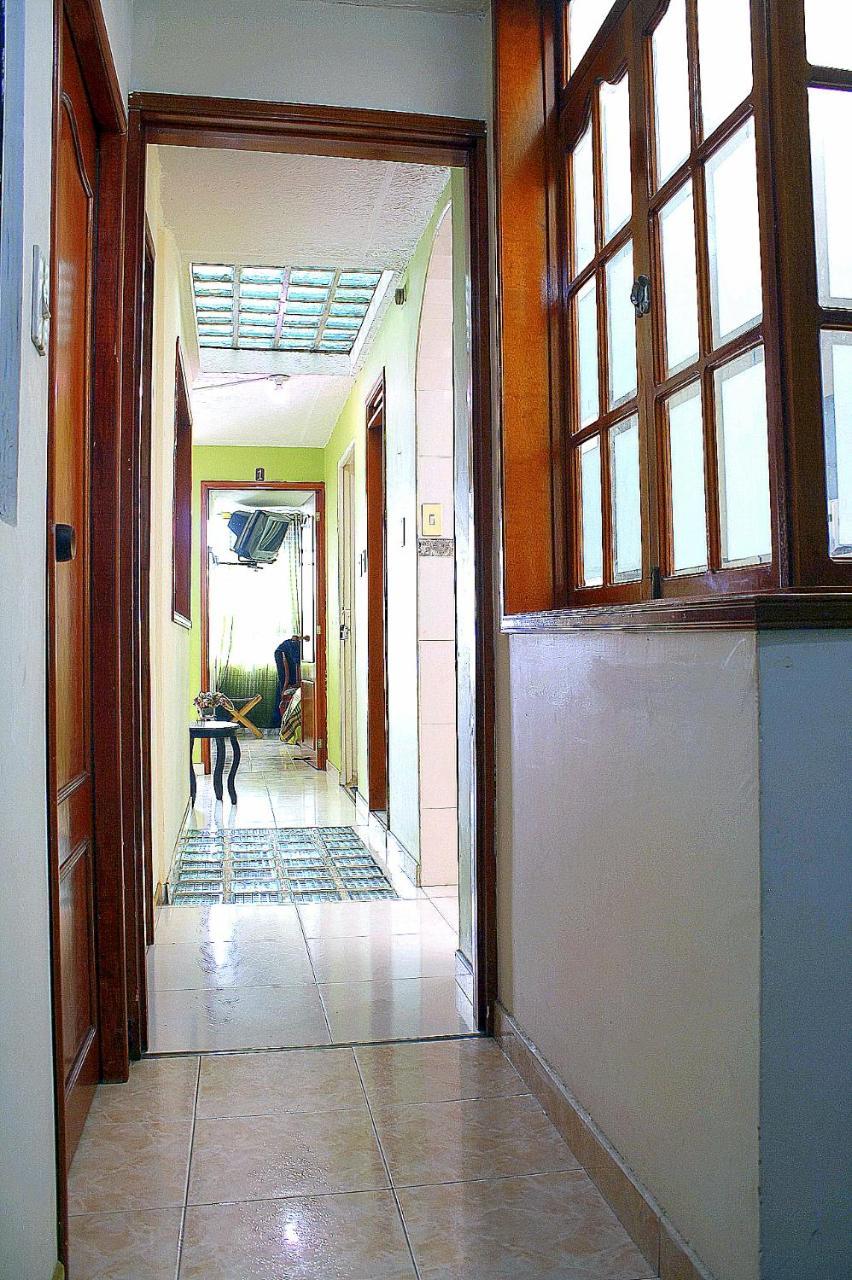 Hostel Casa Alb Богота Екстер'єр фото